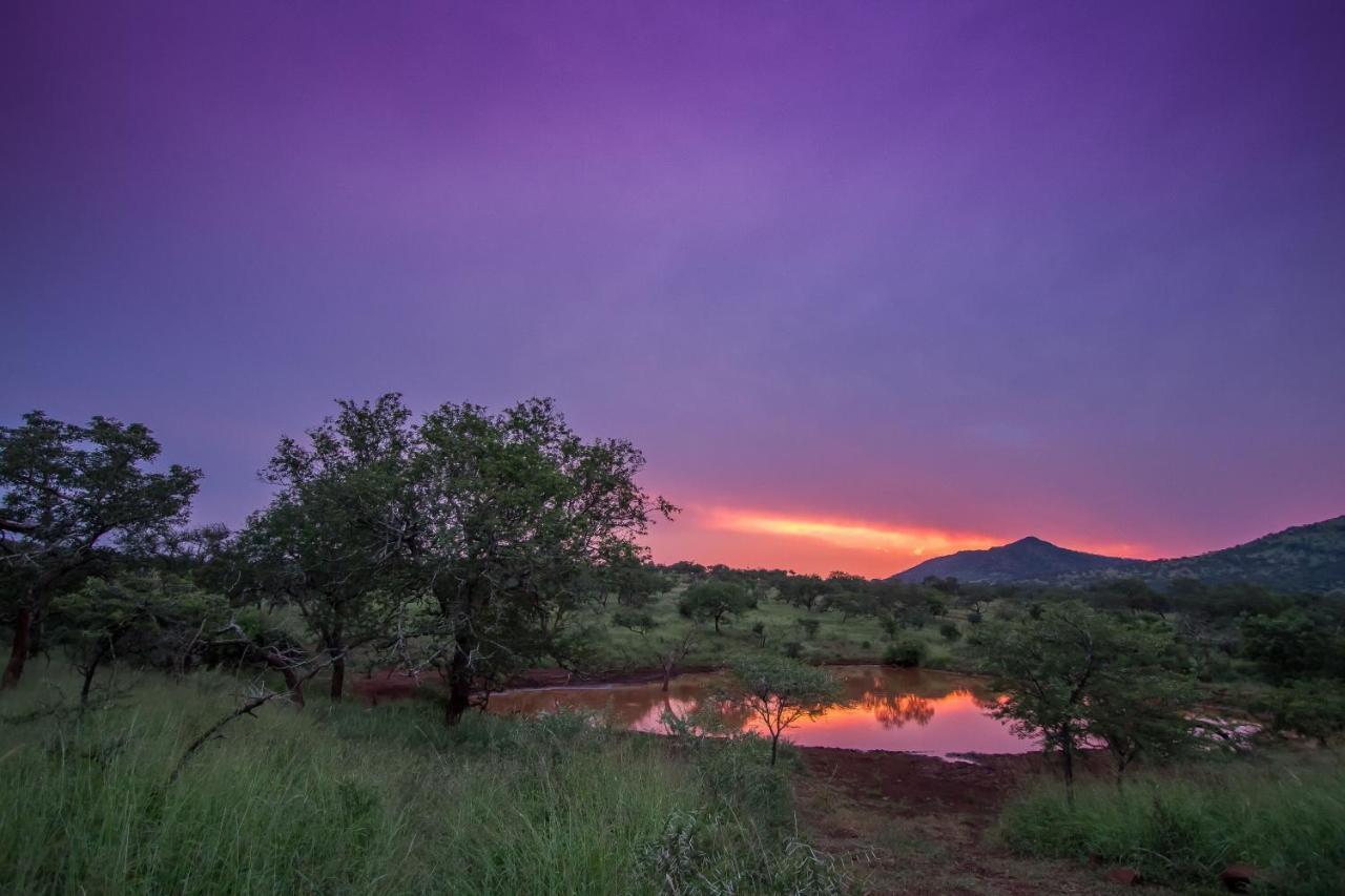 Manyoni Private Game Reserve Leopard Mountain Safari Lodge מראה חיצוני תמונה